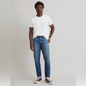 Madewell Athletic Slim Jeans - 33x32 Manorford wash